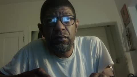 Arteblazze not daddy boy bitch or nigga online show from October 2025 01:01:01 PM