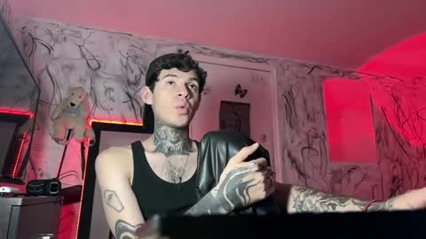   online show from February 2025 10:20:01 PM