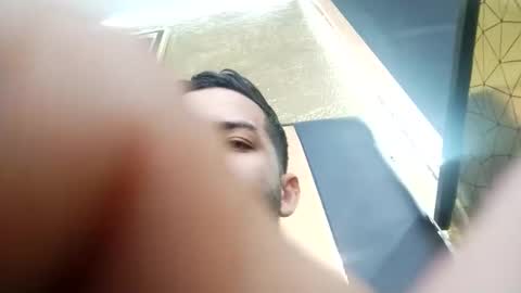 Snapshot of arthur1718 chatting on November 2025 06:28:02 PM arthur1718 online show from November 2025 06:28:02 PM