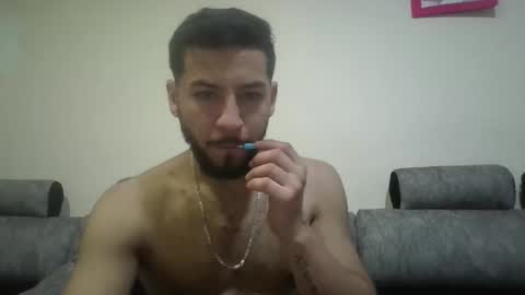 Snapshot of arthur1718 chatting on November 2025 04:10:02 AM arthur1718 online show from November 2025 04:10:02 AM