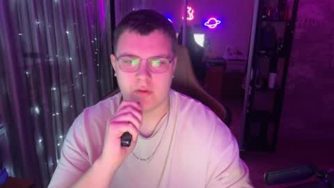 Snapshot of arthurabel chatting on March 2026 04:00:02 PM arthurabel online show from March 2026 04:00:02 PM