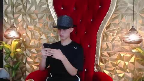 Snapshot of arthurcox_ chatting on September 2025 11:38:02 PM arthurcox_ online show from September 2025 11:38:02 PM
