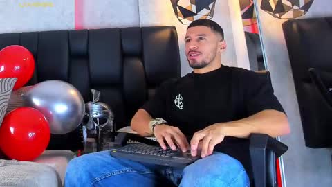 Arthur online show from February 2025 11:59:02 PM