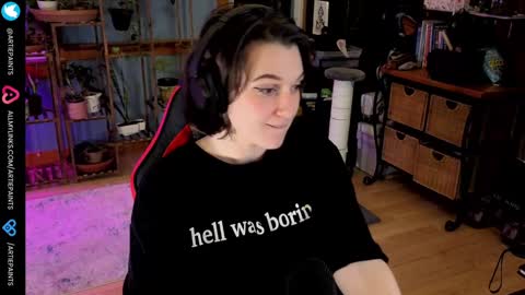 Artie Paints online show from December 2024 03:53:02 AM