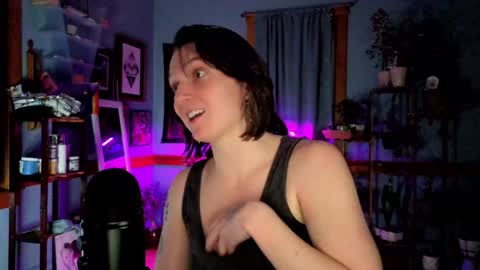 Artie Paints online show from December 2024 12:32:02 AM