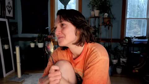 Artie Paints online show from December 2024 08:57:02 PM