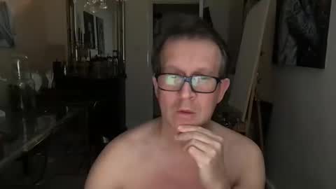 Snapshot of artisterotic chatting on January 2025 06:48:01 PM artisterotic online show from January 2025 06:48:01 PM