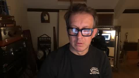 Snapshot of artisterotic chatting on November 2025 07:15:02 PM artisterotic online show from November 2025 07:15:02 PM