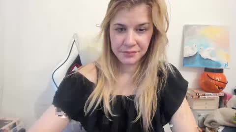 MIA online show from February 2025 02:36:01 PM