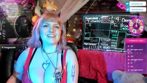 ArtsyHeartsyy online show from March 2026 06:32:01 AM