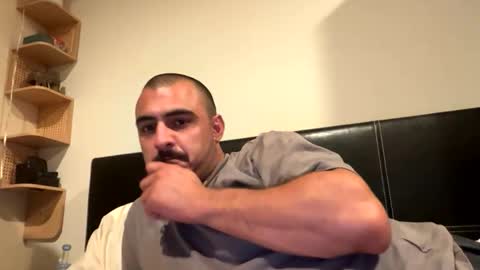 artyparty818 online show from October 2025 10:04:01 AM