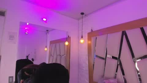 Ary Cooper online show from February 2025 06:44:02 PM