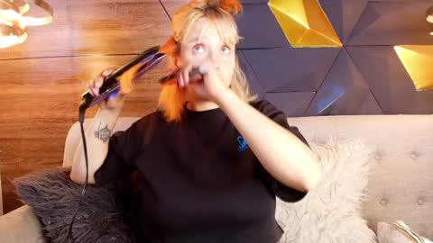 sofia online show from April 2026 11:10:01 AM