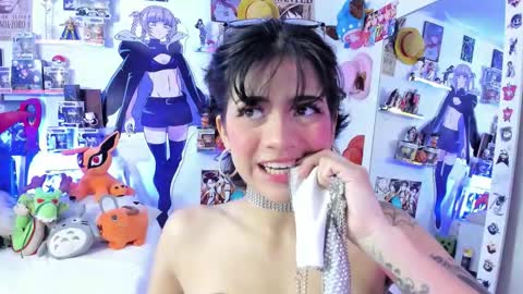 AryaRous online show from November 2025 05:12:01 PM