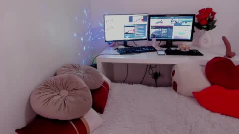 Snapshot of aryahunt chatting on February 2025 12:43:01 PM Arianacustom videos available for sale try my special vibes 112233111222333 private copy at request online show from February 2025 12:43:01 PM