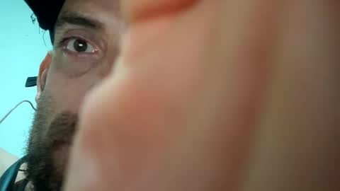 Snapshot of arye616 chatting on March 2026 04:40:01 AM arye616 online show from March 2026 04:40:01 AM