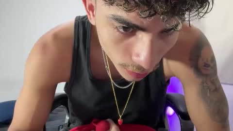 arzu_08 online show from February 2026 06:06:02 PM