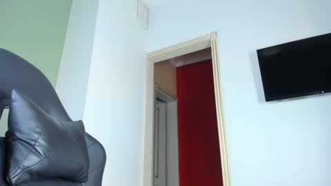 Asami online show from December 2025 11:36:02 AM