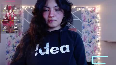 Saray online show from November 2025 11:36:02 PM