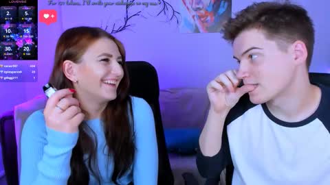 ash_raven_ online show from October 2025 07:11:02 PM