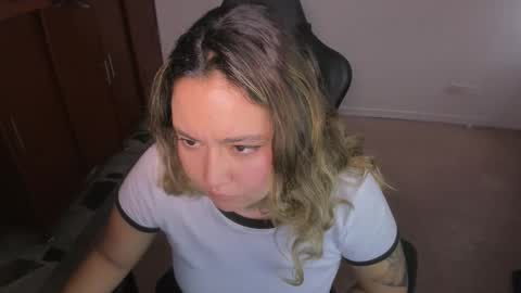 Snapshot of ash_smith1 chatting on January 2026 09:31:01 PM ash_smith1 online show from January 2026 09:31:01 PM