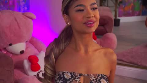 Asha online show from October 2025 10:05:02 AM