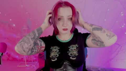 Snapshot of asheluck chatting on December 2024 08:04:02 PM AshleyAshe online show from December 2024 08:04:02 PM