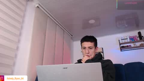 Snapshot of ashely_ryan24 chatting on July 2026 12:24:01 AM Ashley And Ryan online show from July 2026 12:24:01 AM