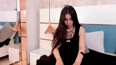 Ashkoreh online show from October 2025 08:53:02 PM