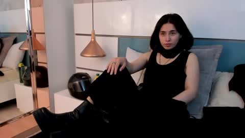 Ashkoreh online show from July 2026 08:15:02 PM