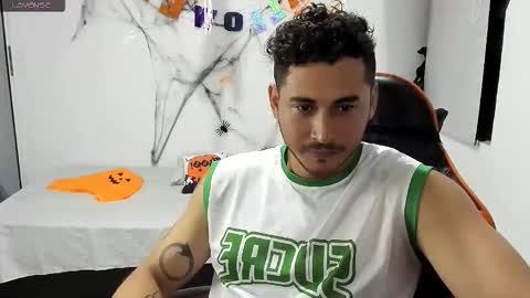 Snapshot of ashlan_king chatting on October 2025 02:48:02 AM ashlan_king online show from October 2025 02:48:02 AM