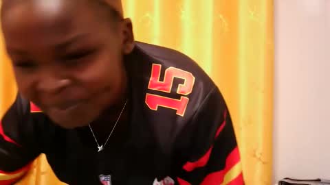 ashlery  online show from December 2025 04:10:01 AM