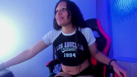 Snapshot of ashley17_ chatting on November 2025 08:09:01 PM ashley17_ online show from November 2025 08:09:01 PM