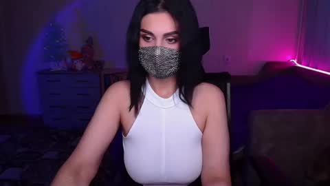   Yasmina   online show from January 2025 05:05:02 AM