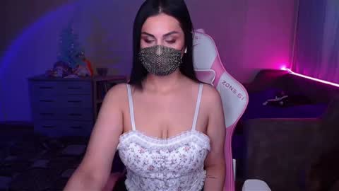   Yasmina   online show from February 2025 04:59:02 AM