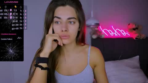 Ashley online show from November 2025 05:02:02 PM