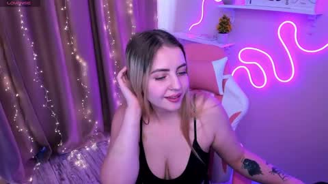 Snapshot of ashley__rous chatting on February 2025 05:42:02 AM Ashley online show from February 2025 05:42:02 AM