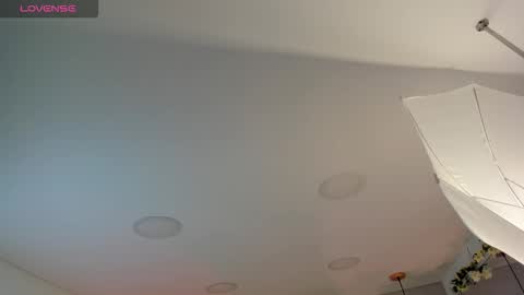 Ashley online show from October 2025 03:20:02 AM