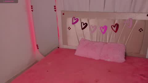 Snapshot of ashley_hillss_ chatting on February 2025 06:55:01 AM Ashley online show from February 2025 06:55:01 AM