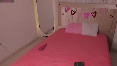 Snapshot of ashley_hillss_ chatting on February 2025 04:48:02 AM Ashley online show from February 2025 04:48:02 AM