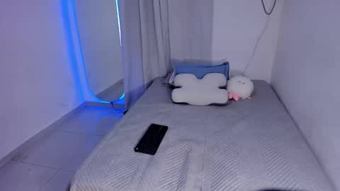 Ashley online show from January 2026 03:44:01 AM