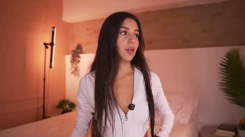 Snapshot of ashley_jones9 chatting on July 2026 05:07:02 PM Jessie 40off soy jessie1 online show from July 2026 05:07:02 PM
