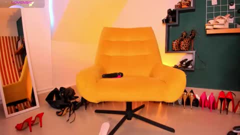 ashley_leon_ online show from February 2026 02:37:02 PM