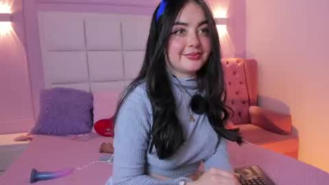 ashley_petit online show from July 2026 01:20:02 PM