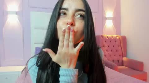 ashley_petit online show from July 2026 01:32:02 PM