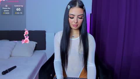 AshleyEtthen online show from October 2025 06:49:01 PM