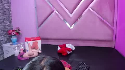 AshleyPrescott online show from September 2025 02:09:02 PM