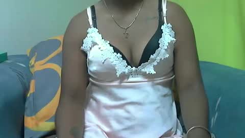 ashleyqueen X online show from September 2025 07:18:02 PM