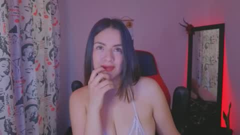 ASHLEY online show from November 2025 01:22:02 PM