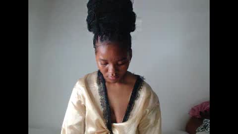 ashleyt255 online show from November 2025 04:22:01 PM